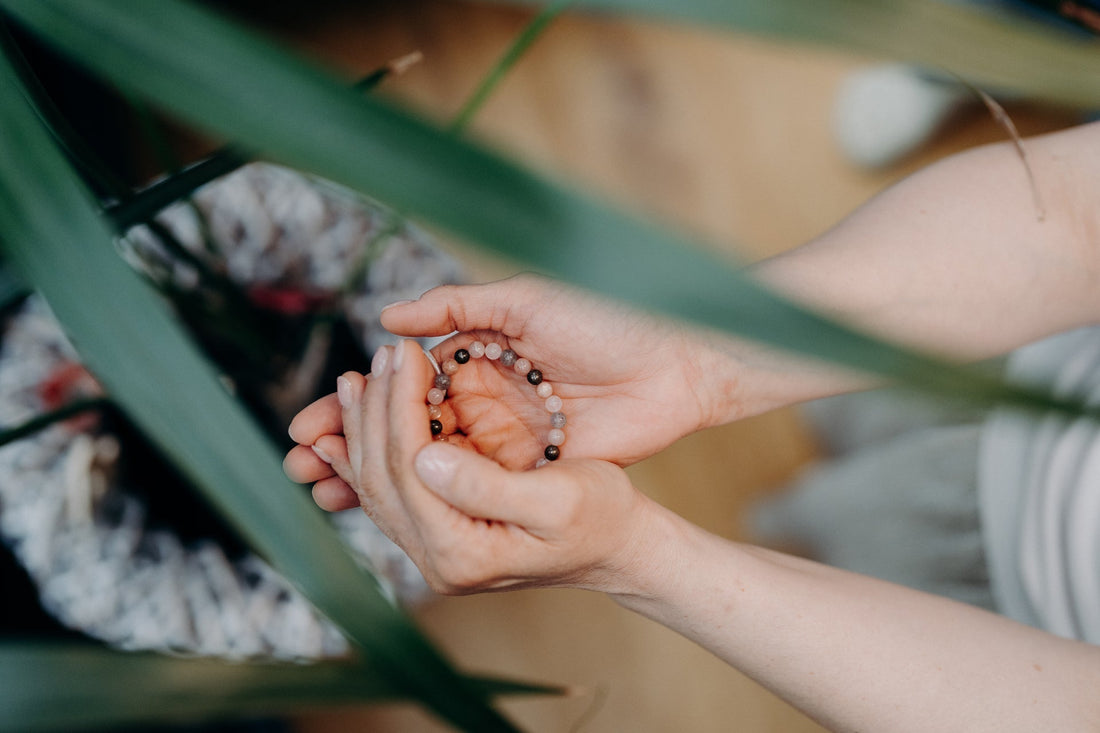 💎 Les pierres naturelles peuvent-elles aider les enfants ?